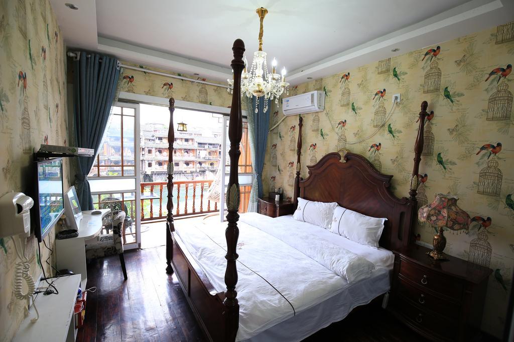 Fenghuang 1St Apartment Exterior photo